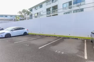 Photo #6: 202512058 Listing