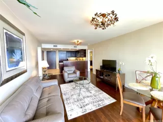 Photo #5: 202512067 Listing 