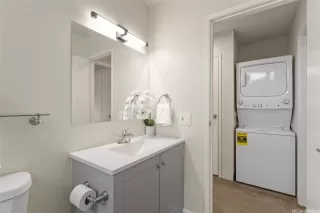 Photo #3: 202512096 Listing