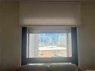 Photo #2: 202512244 Listing