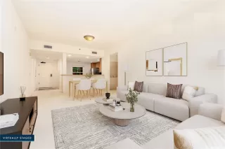 Photo #2: 202512262 Listing