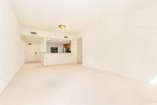 Photo #3: 202512262 Listing