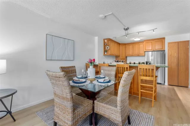 MLS: 202512295 Condo For Sale