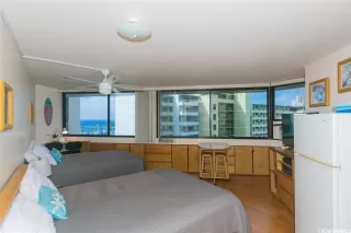 Photo #6: 202512297 Listing 