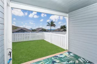 Photo #5: 202512308 Listing