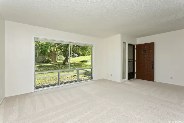 MLS: 202512353 Condo For Sale