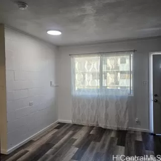 Photo #3: 202512414 Listing 