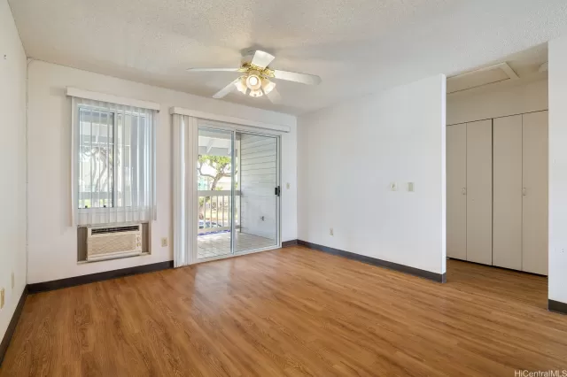 MLS: 202512471 Condo For Sale