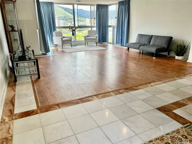 MLS: 202512510 Condo For Sale