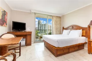 Photo #3: 202512604 Listing 