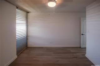 Photo #6: 202512626 Listing 