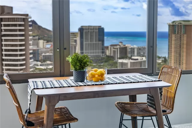 MLS: 202512701 Condo For Sale