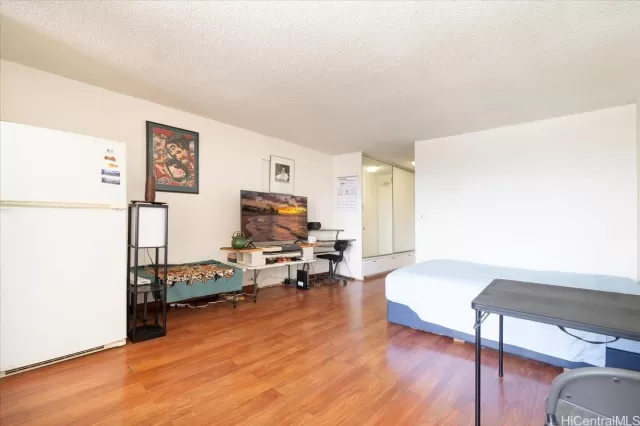 MLS: 202512724 Condo For Sale