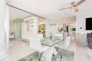 Photo #2: 202512735 Listing 