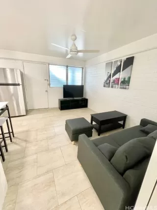 Photo #5: 202512763 Listing 