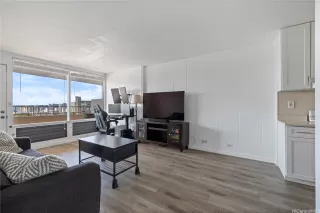 Photo #2: 202512765 Listing 