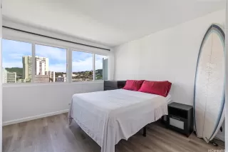 Photo #3: 202512765 Listing 