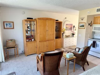 Photo #2: 202512772 Listing 