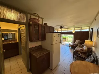 Photo #6: 202512796 Listing 