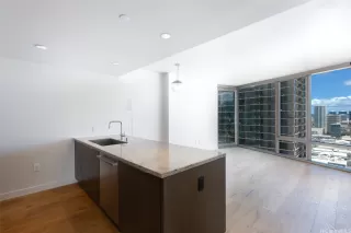 Photo #2: 202512805 Listing 