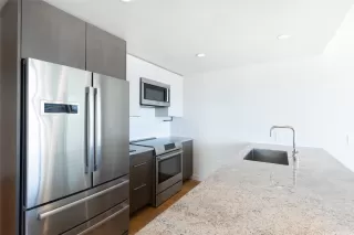 Photo #3: 202512805 Listing 