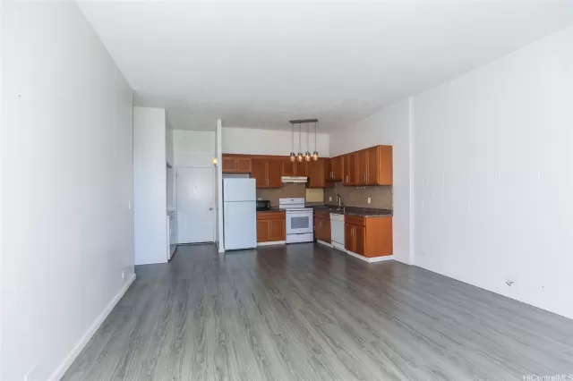 MLS: 202512892 Condo For Sale