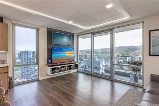 Photo #2: 202512924 Listing 