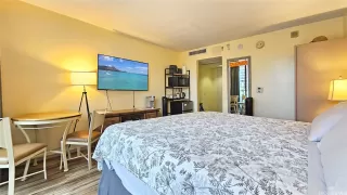 Photo #6: 202512942 Listing 