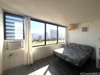 Photo #2: 202512949 Listing