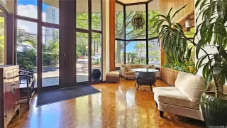 Photo #4: 202512954 Listing