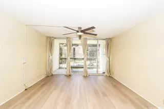 Photo #5: 202513061 Listing 