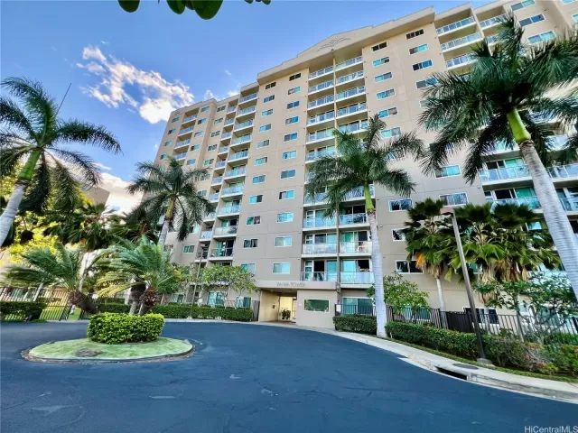 MLS: 202513080 Condo For Sale