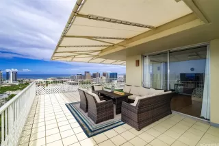 More Details about MLS # 202513178 : 666 PROSPECT STREET PH B