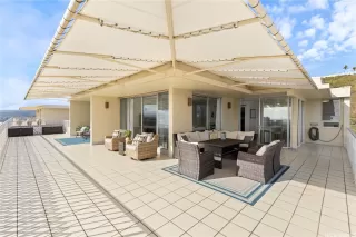 Photo #5: 202513178 Listing 