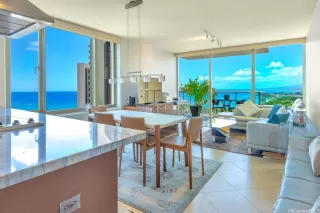 Photo #4: 202513205 Listing 