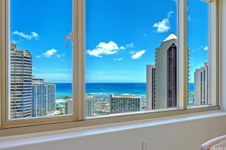 Photo #5: 202513205 Listing 