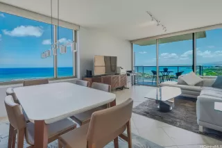 Photo #6: 202513205 Listing 