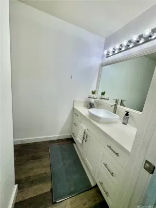 Photo #2: 202513224 Listing 
