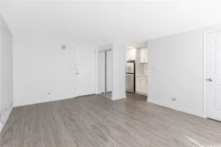 Photo #3: 202513228 Listing 