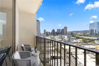 Photo #5: 202513249 Listing 