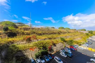 Photo #6: 202513340 Listing 