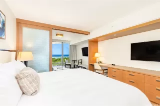 Photo #2: 202513345 Listing 