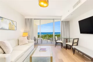 Photo #5: 202513345 Listing 