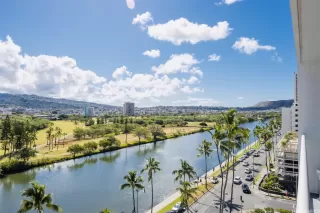 Photo #6: 202513348 Listing 