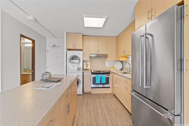 MLS: 202513366 Condo For Sale