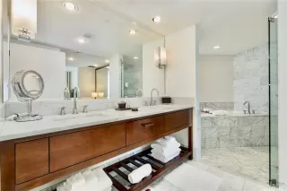 Photo #5: 202513388 Listing 