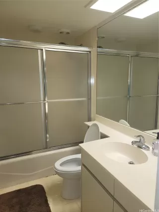 Photo #5: 202513397 Listing 