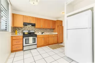 Photo #6: 202513407 Listing 