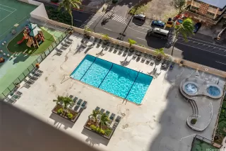 Photo #5: 202513508 Listing 