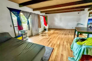 Photo #6: 202513509 Listing